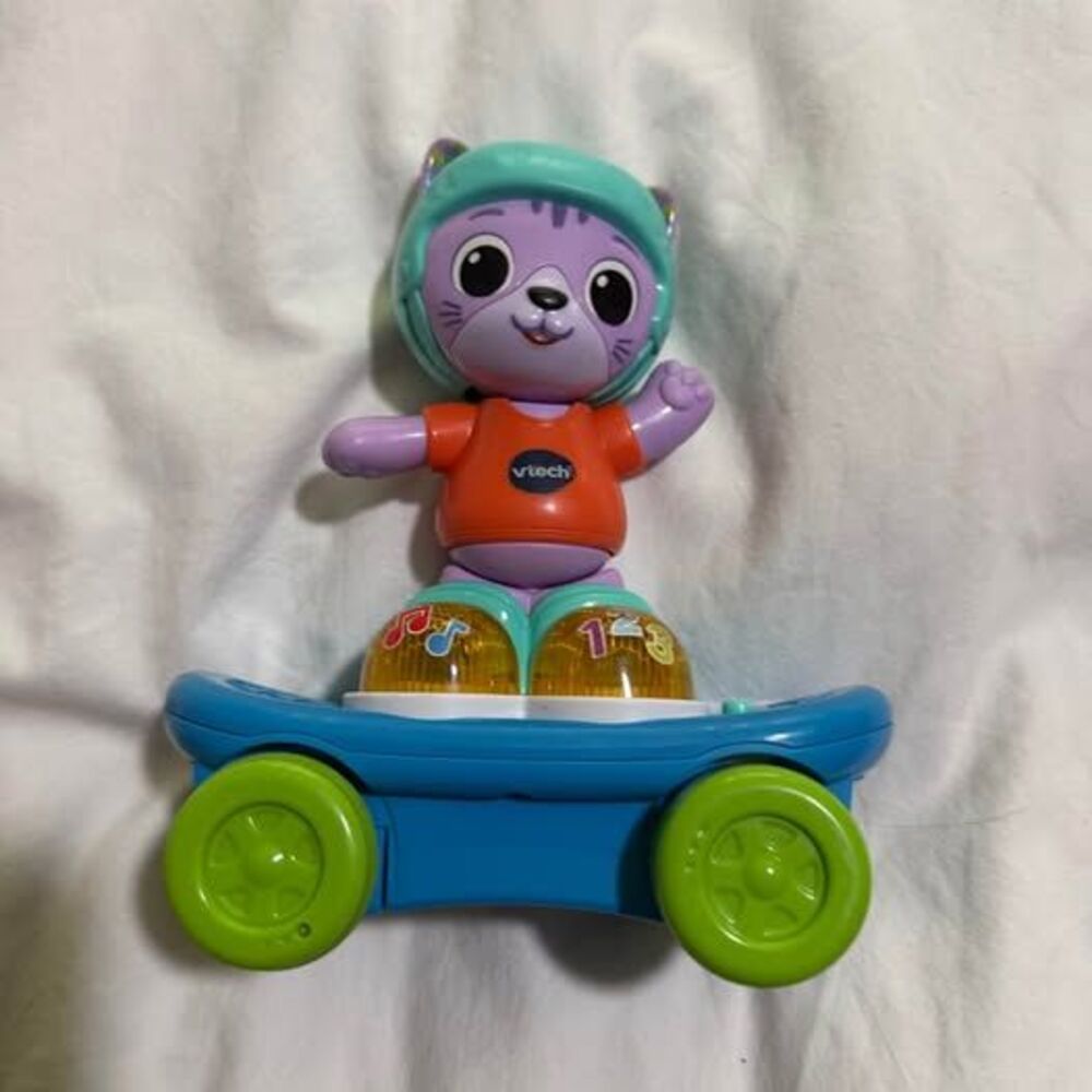 Vtech skater cat